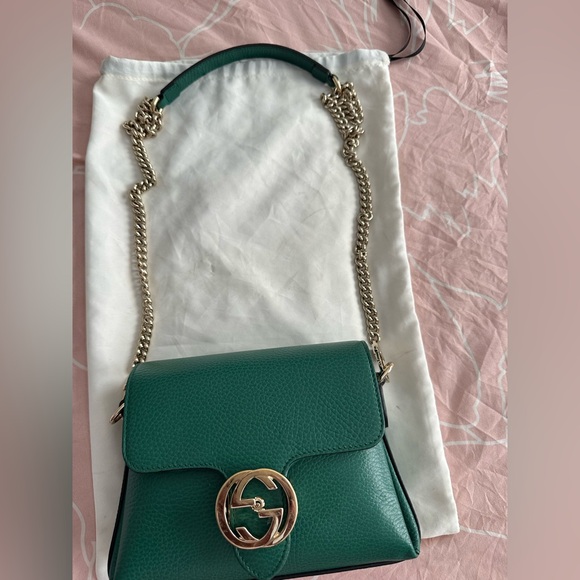 Gucci Green Leather Shoulder Bag with Gold Chain - Picture 3 of 4